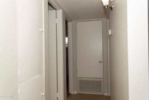 8136 12 St, Phoenix AZ 85022-3137 exterior