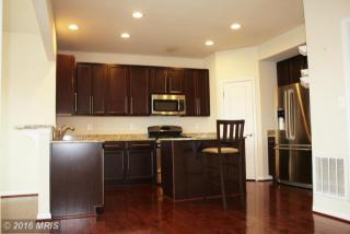 71 Flanders Ct, Hanover PA  17331-8339 exterior