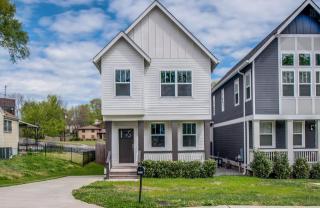 1006 Grove Ave, Nashville, TN 37203-5448