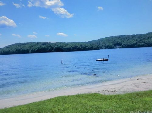 108 Green Pond Rd, Sherman, CT 06784-2100