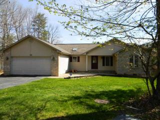156 Hedgewood Pt, Crossville, TN 38558-4514