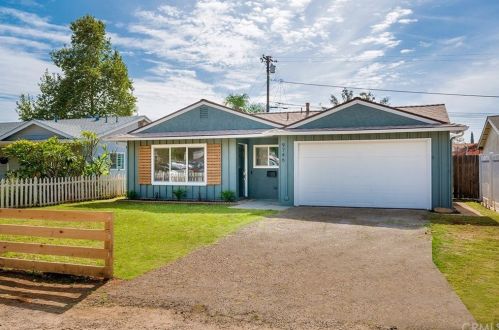 9746 Chestnut St, Lakeside CA  92040-4202 exterior