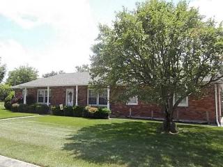 101 Jean Dr, Piqua, OH 45356-2513