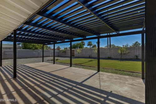 6220 7th Ave, Phoenix AZ 85007-4102 exterior