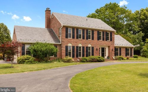 23432 Dover Rd, Middleburg, VA 20117-3518