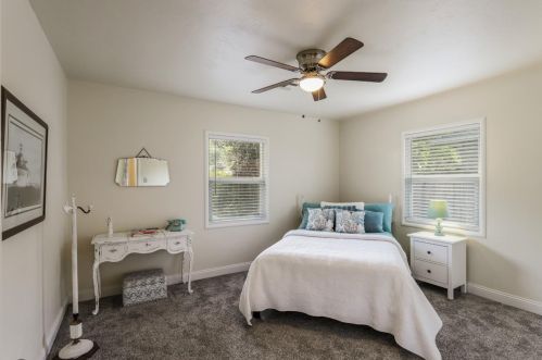 1308 Highland Dr, Modesto CA  95354-1548 exterior