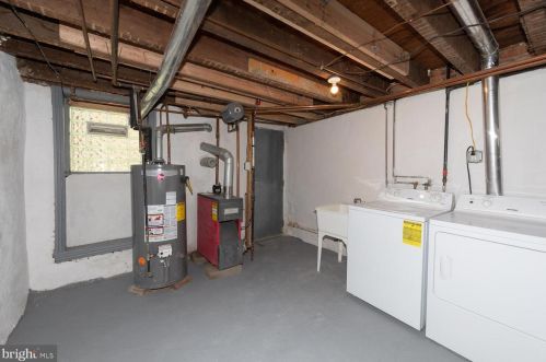 26 Manheim St, Philadelphia PA 19144-3656 exterior