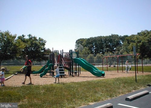 7702 Normandy Dr, Mount Laurel NJ  08054-5986 exterior