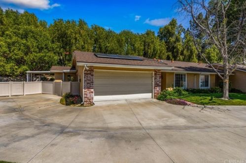 26317 Green Terrace Dr, Santa Clarita, CA 91321-1324