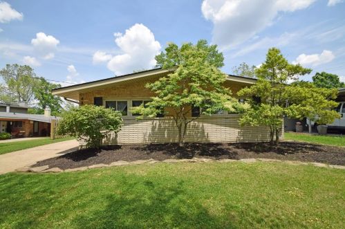 8816 Fontainebleau Ter, Cincinnati, OH 45231-4804