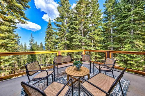 13405 Ski Slope Way, Truckee CA  exterior