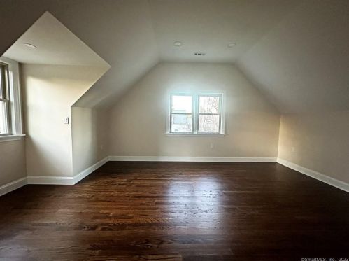 83 Becker Ave, Kensington CT  06037-1329 exterior