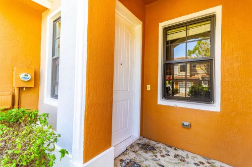 108 Gramercy Square Dr, Delray Beach, FL 33484-8137