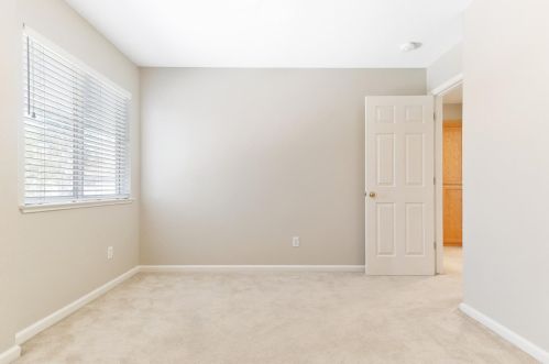 4533 Visions Dr, Turlock CA  95382-8332 exterior