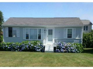 18 Pine Ave, South Kingstown, RI 02882-6317