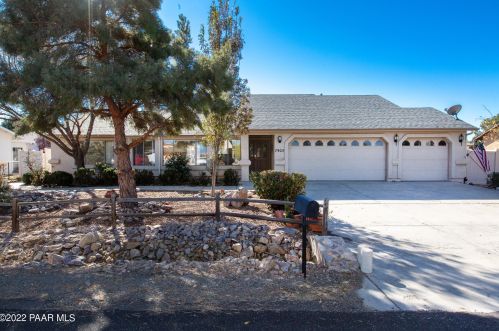 7925 Manley Dr, Prescott Valley, AZ 86314-5275