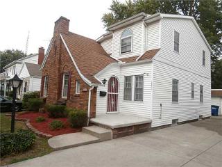 1571 Glenbrook Dr, Toledo, OH 43614-4012