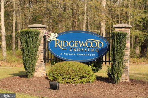 23601 Ridgewood Dr, Seaford, DE 19973-7077