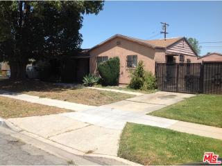 2611 132nd St, Los Angeles, CA 90059-3414
