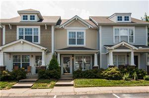 3381 Harpeth Springs Dr, Nashville, TN 37221-2392