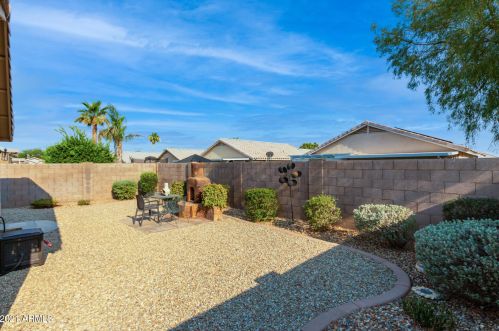 15719 Elm St, Sun City AZ  85374-4345 exterior