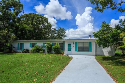 216 Sunland Dr, Sanford, FL 32773-6250