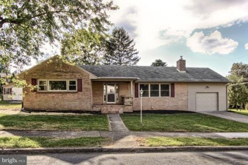 505 Alden St, Harrisburg, PA 17109-4704