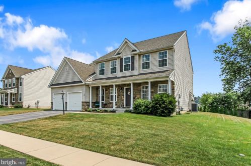 33 3rd St, Tolna, PA 17349-9441