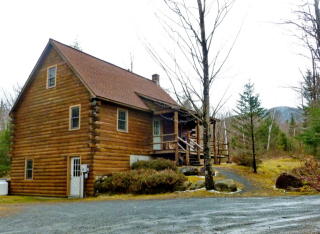 171 Beechwood Ln, Easton, NH 03580-5110