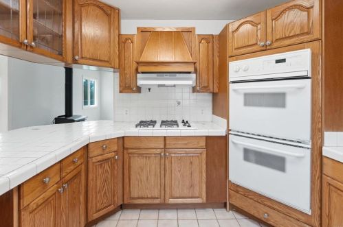 1323 Willowside Ter, Alpine CA  91901-1664 exterior