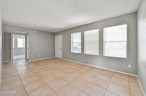 531 Emelita Ave, Mesa AZ  85210-3520 exterior