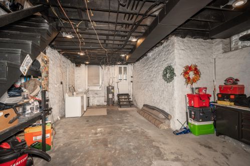 111 10th Ave, Newport KY  41074-1412 exterior