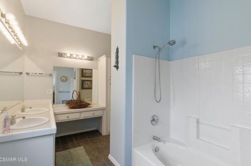 142 Pueblo Ln, Topanga CA  exterior