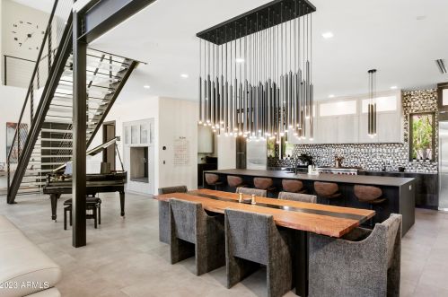 10019 57th St, Scottsdale AZ  85253-1137 exterior