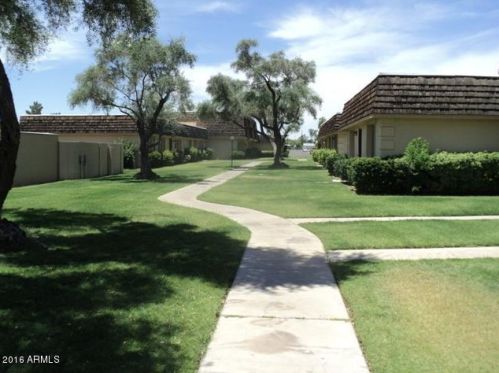 2047 Elm St, Phoenix, AZ 85015-3733