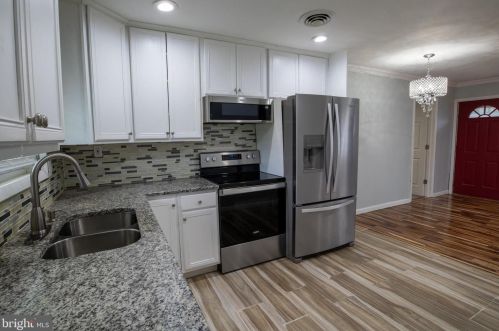 157 President Dr, Dover DE  19901-5263 exterior