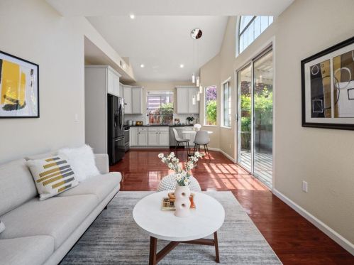 1253 Harefield Dr, San Jose CA  95131-3606 exterior
