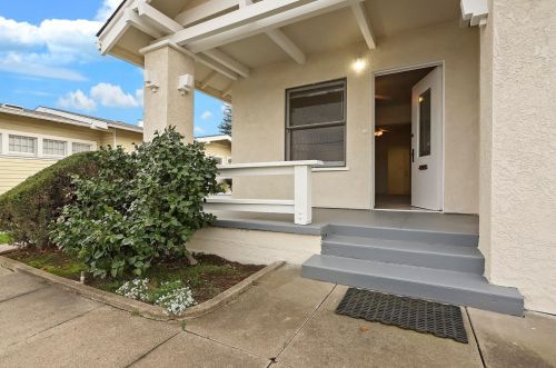 426 Lockeford St, Lodi CA 95240-2335 exterior