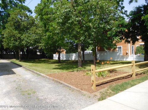 42 Washington St, Locust NJ  07760-1431 exterior