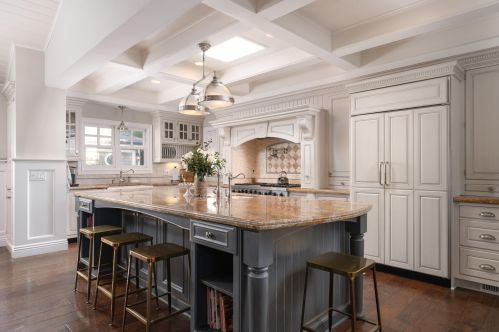 3400 Los Pinos Dr, Santa Barbara CA  93105-2632 exterior