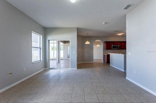 13 Inconnu Dr, Kissimmee FL  34759-4832 exterior