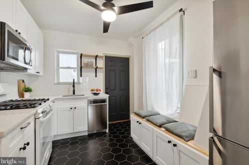 2252 Bouvier St, Philadelphia PA  19132-4321 exterior