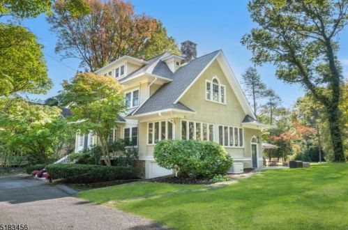 380 Morris Ave, Mountain Lakes, NJ 07046-1653
