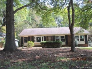 10205 Starwood Dr, Charlotte, NC 28215-9665