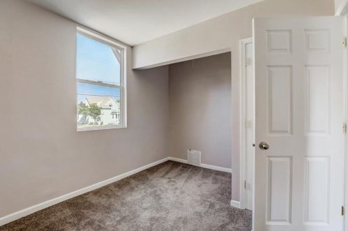 1101 72nd St, Milwaukee WI  53214-3119 exterior