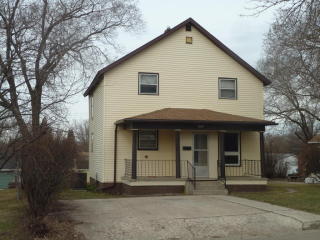 820 11th Ave, Jamestown ND  58401-4945 exterior
