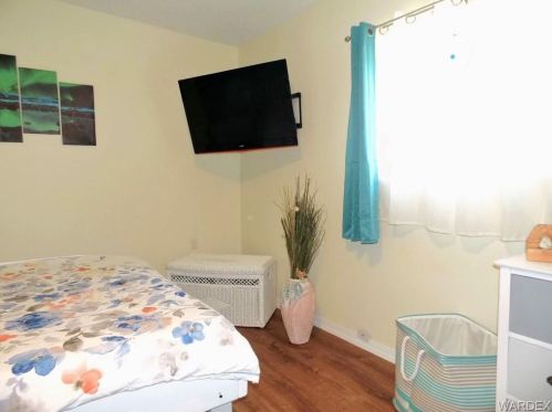 2035 Kingston Dr, Bullhead City AZ  86442-5631 exterior