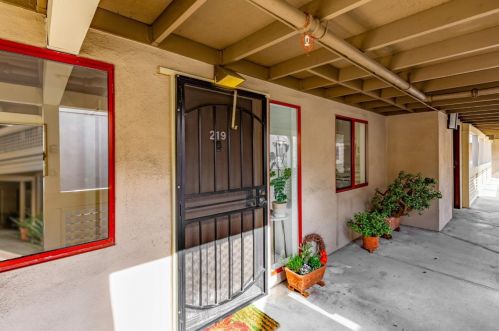 443 Alberto Way, Los Gatos CA  95032-5432 exterior