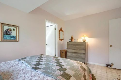 3 Hemlock Dr, Mahopac NY  10541-5357 exterior