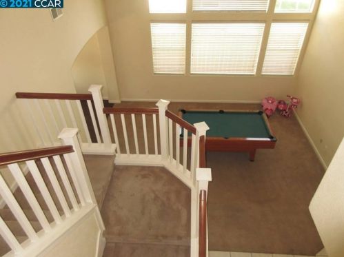 1337 Yosemite Cir, Oakley CA  94561-5205 exterior